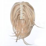 Piękna treska Manuelka dopinka naturalny wygląd blond