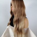 Peruka PIĘKNY blond długa termoodporna FALE