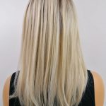 Peruka CYPHER vaniliowy blond z efektem odrostu long bob